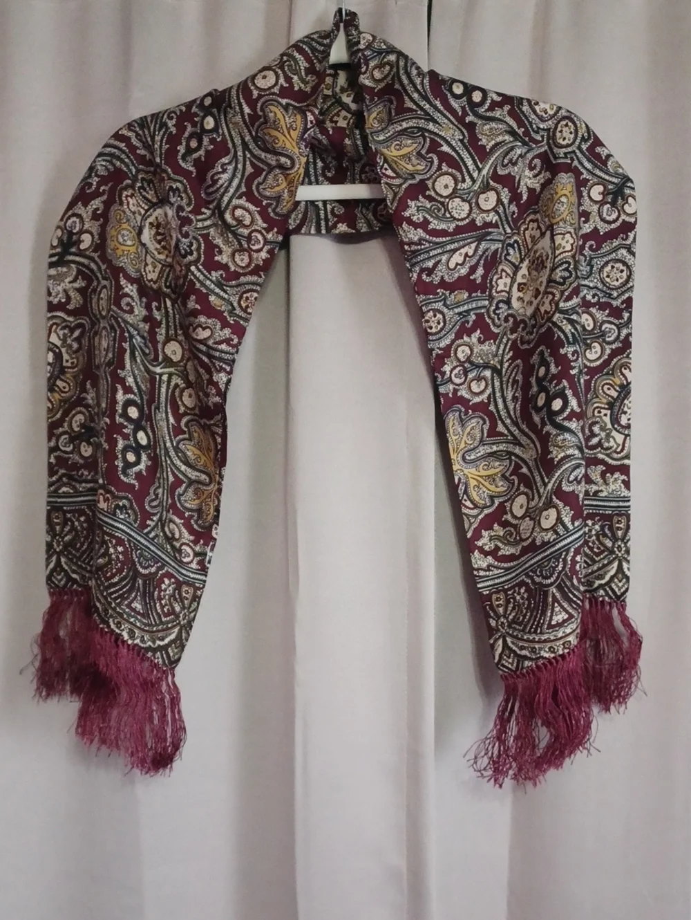 Vintage Paisley Oblong Fringe Scarf 48×10 Silk Feel Burgundy Cream Gold